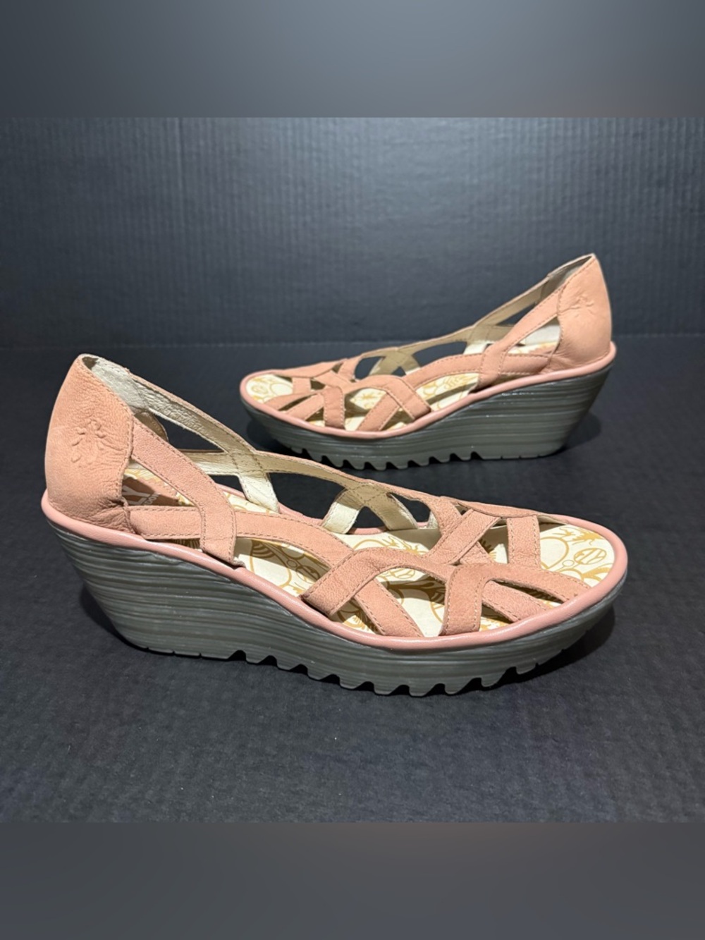 FLY LONDON Size 10 Pink Suede Leather Cut Out Peep Toe Woven Grey Wedge Sandals